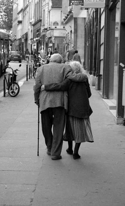 WHY WE LOVE THE WAY WE DO